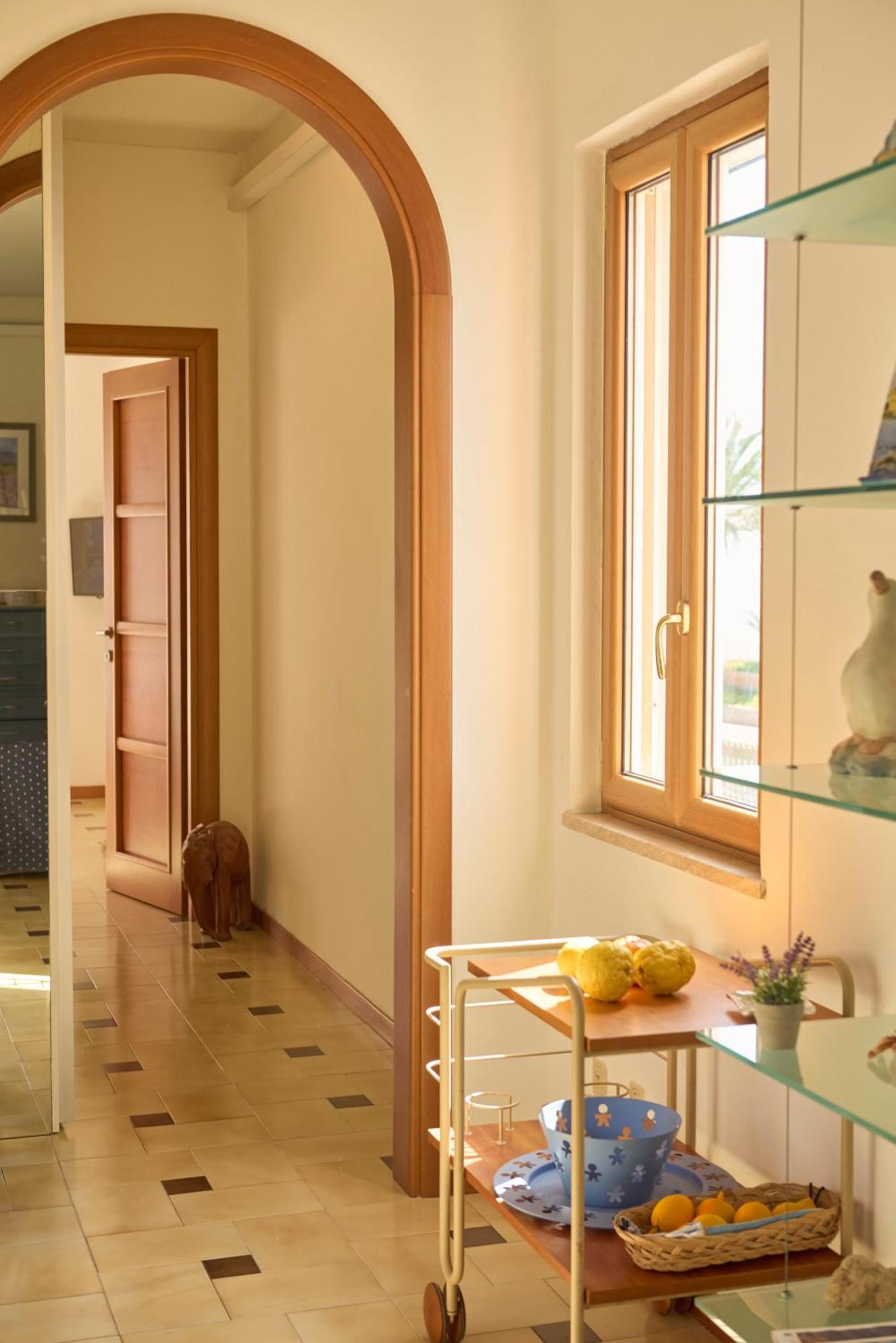 Apartmán Terrazza Sul Mare A Pietra Ligure Exteriér fotografie